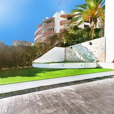 Apartamento De 2 Suites Amplio Y Centrico 토레몰리노스